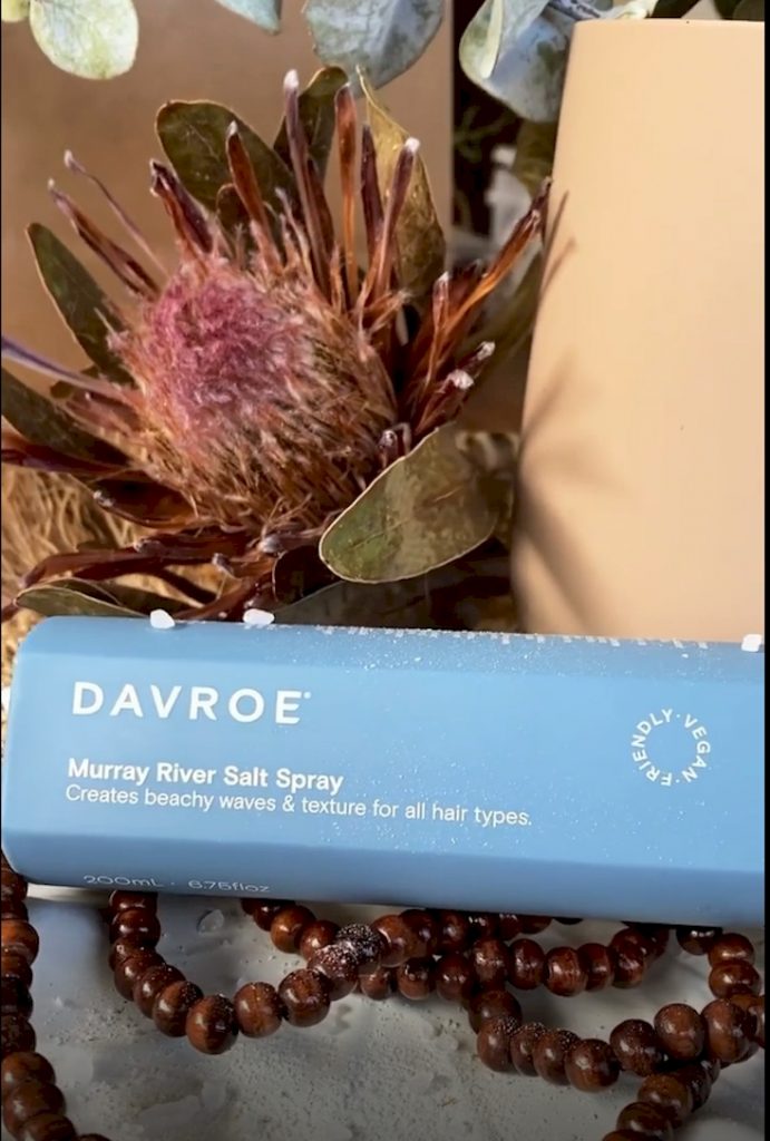 Davroe salt spray won’t leave your hair dry or crunchy, it contains natural conditioners that gives our hair a dry feel without drying it out.   