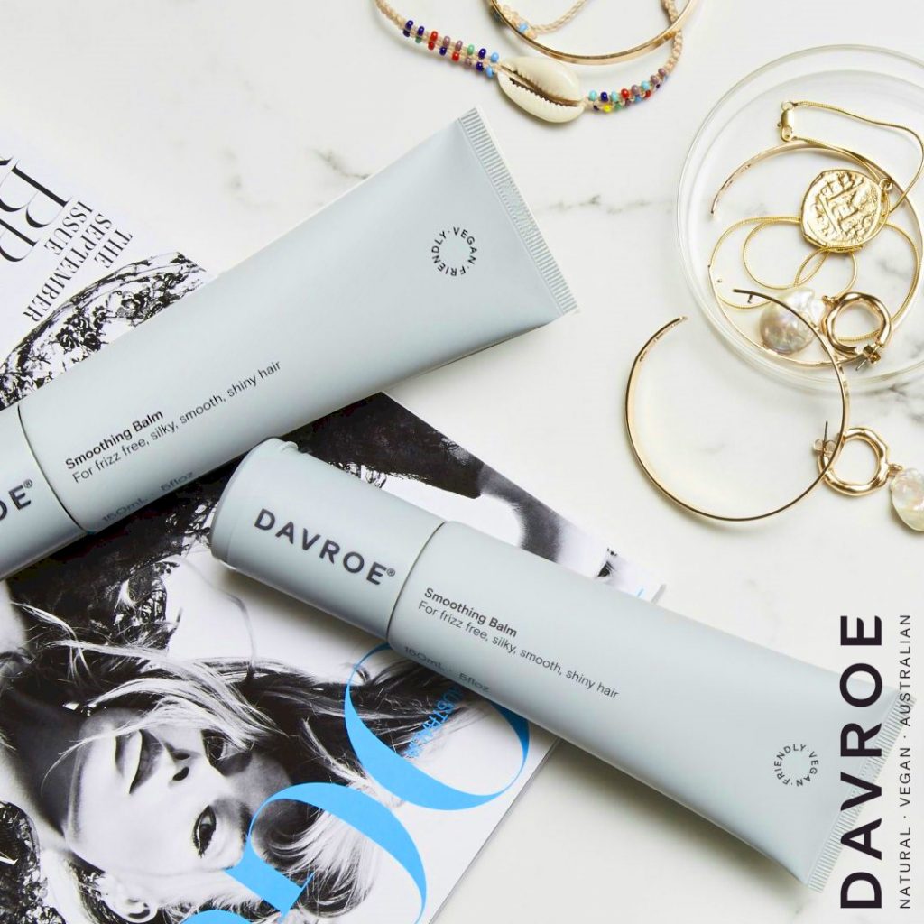 DAVROE Smoothing Balm utilises Abyssinian Oil and Quinoa protein to tame flyway’s by removing frizz. It’s also a humidity resistant and creates a super smooth hold and super shine.
